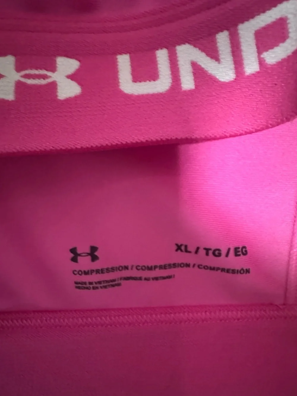 UNDER ARMOUR Cross Back Mid Sports Compression Bra Pink XL $35 EUC KL